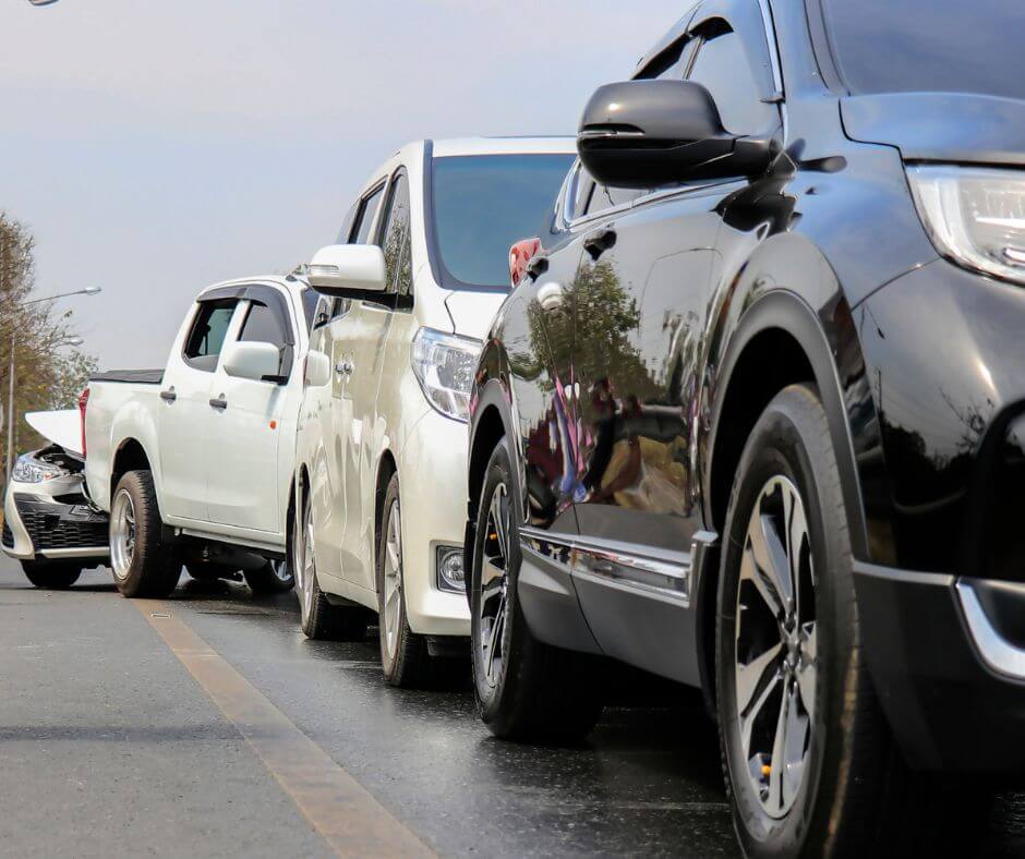 how much does a car accident lawyer cost